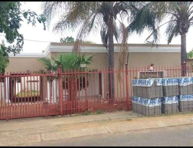 3 BEDROOM PROPERTY TO RENT IN DANVILLE EXT